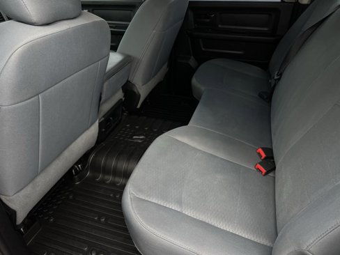 Used 2017 RAM 1500 Express w/ Express Value Package image 18
