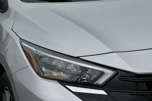 New 2025 Nissan Versa SV w/ Trunk Package image 29