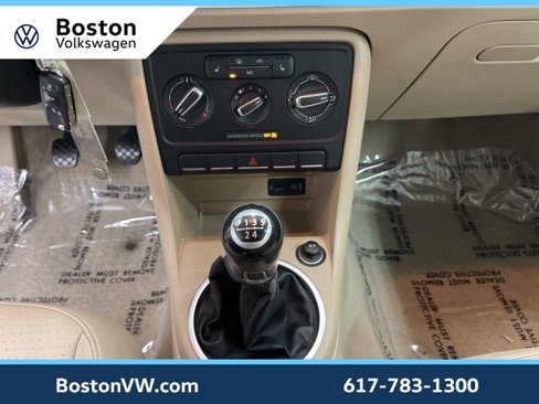 Used 2016 Volkswagen Beetle 1.8T SE image 22