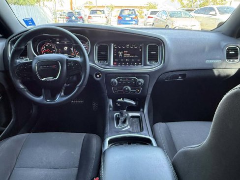 Used 2018 Dodge Charger R/T Scat Pack image 13
