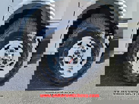 Used 2020 GMC Savana 2500 Extended w/ Driver Convenience Package image 13