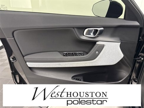 Certified 2022 Polestar Polestar 2 w/ Performance Package image 12