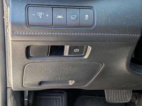 Used 2022 Hyundai Santa Fe SEL w/ Convenience + Premium Package image 17
