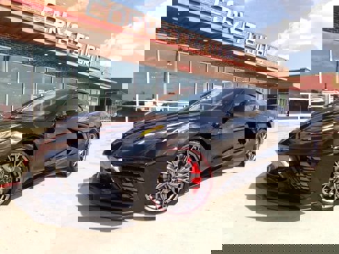 Used 2024 Chevrolet Corvette Stingray Coupe w/ Z51 Performance Package image 1
