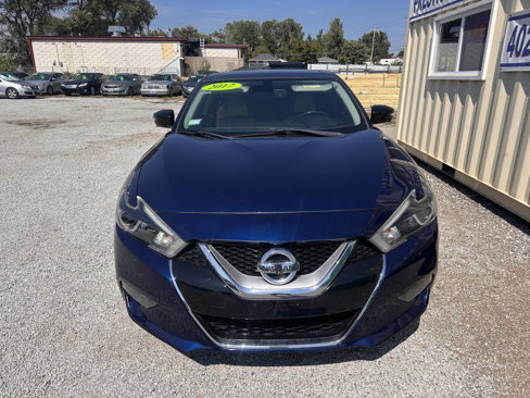 Used 2017 Nissan Maxima 3.5 SL image 2