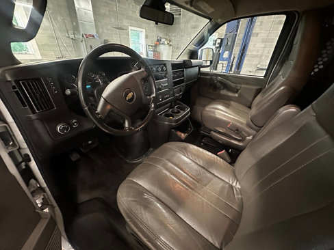 Used 2020 Chevrolet Express 2500 w/ Driver Convenience Package image 9