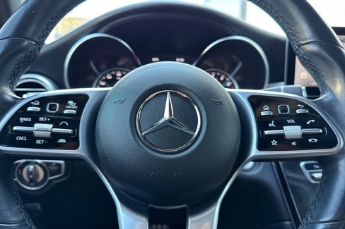 Used 2022 Mercedes-Benz GLC 300 4MATIC image 16