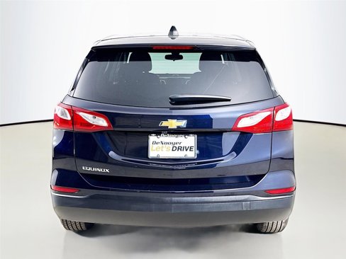 Used 2020 Chevrolet Equinox LS w/ LS Convenience Package image 7