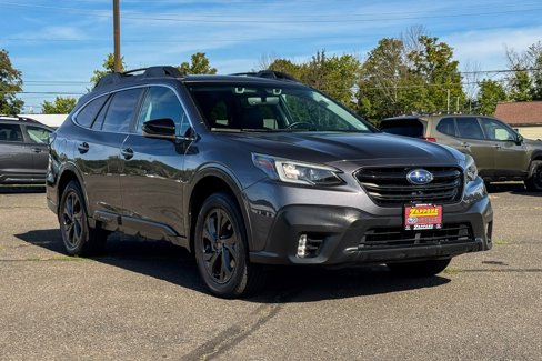 Certified 2020 Subaru Outback Onyx Edition XT w/ Popular Package #2 image 1