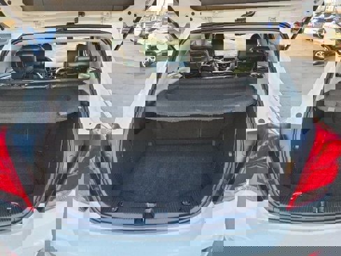 Used 2021 Chevrolet Trax LT image 8
