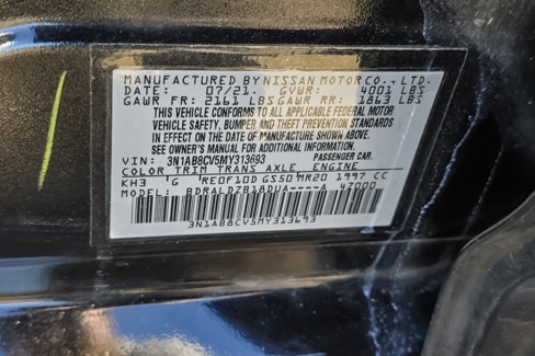 Used 2021 Nissan Sentra SV image 24