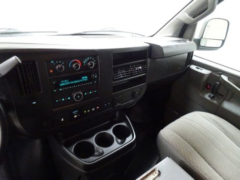 Used 2019 Chevrolet Express 2500 w/ Driver Convenience Package image 28