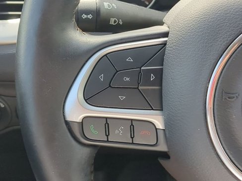 Used 2018 Jeep Compass Latitude w/ Popular Equipment Group image 21