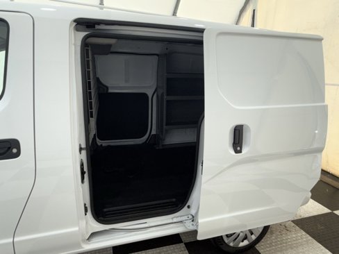 Used 2019 Nissan NV200 SV image 13