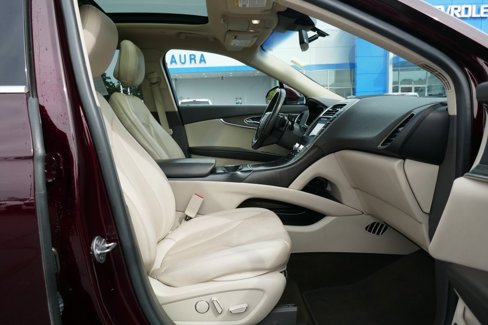 Used 2020 Lincoln Nautilus Reserve w/ Equipment Group 201A image 14