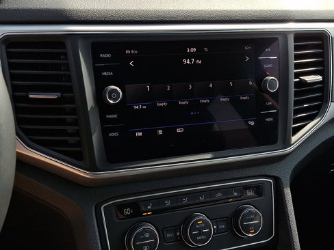 Used 2018 Volkswagen Atlas SE image 18