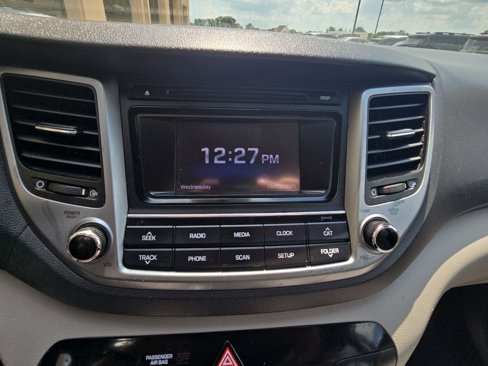 Used 2017 Hyundai Tucson SE image 24