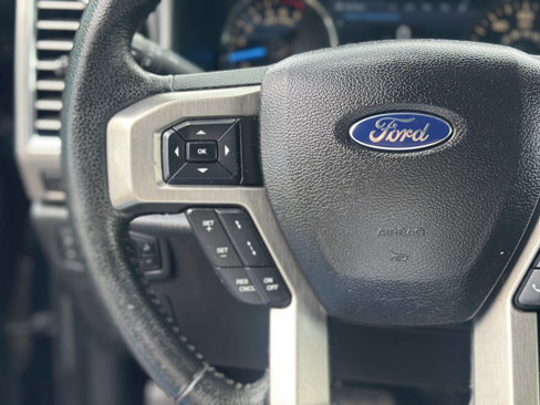 Used 2015 Ford F150 Platinum w/ Equipment Group 701A Luxury image 26