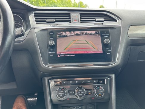 Used 2019 Volkswagen Tiguan SE w/ 3rd Row Seat Package image 15