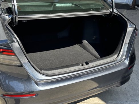 Used 2025 Honda Accord SE image 26