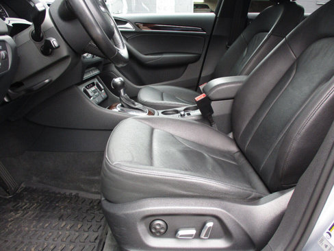 Used 2017 Audi Q3 2.0T Premium Plus w/ Premium Plus Package image 20