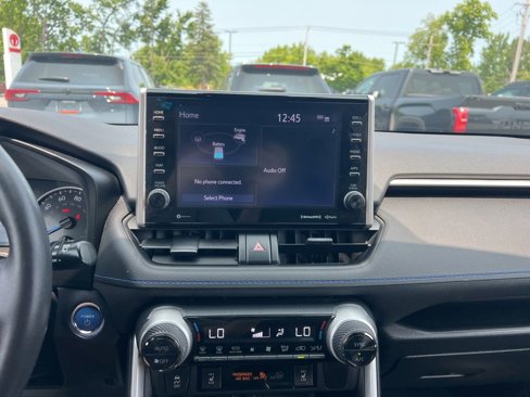 Used 2022 Toyota RAV4 SE image 20