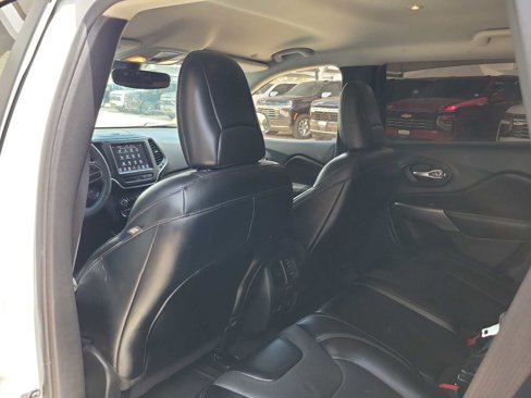 Used 2022 Jeep Cherokee Latitude Lux image 12