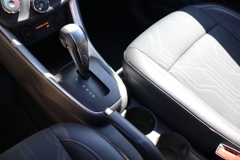 Used 2020 Chevrolet Trax LT w/ LT Convenience Package image 21