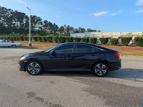 Used 2016 Honda Civic EX-L image 6