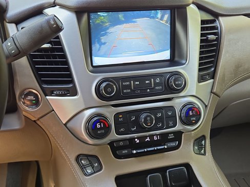 Used 2017 GMC Yukon SLT w/ Open Road Package image 28