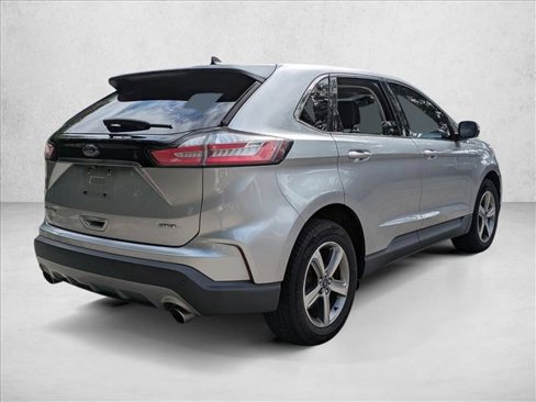 Used 2020 Ford Edge SEL w/ Convenience Package image 5