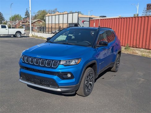 New 2025 Jeep Compass Limited image 10
