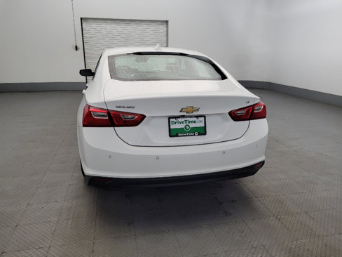 Used 2017 Chevrolet Malibu LT w/ Leather Package image 6
