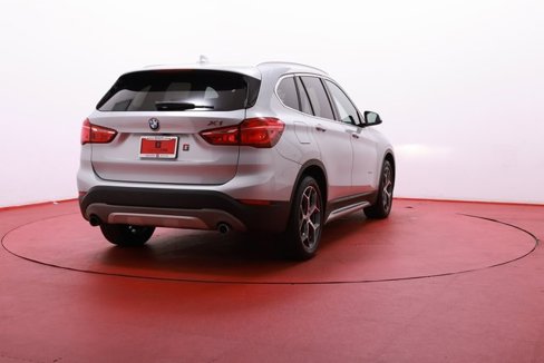 Used 2018 BMW X1 xDrive28i image 5