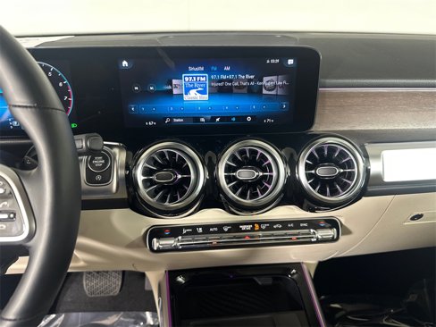 Certified 2023 Mercedes-Benz GLB 250 image 30