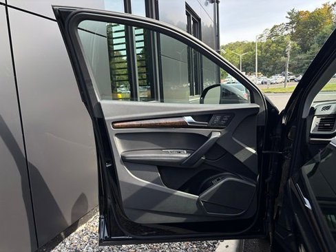 Used 2019 Audi Q5 2.0T Premium Plus w/ Premium Plus Package image 15