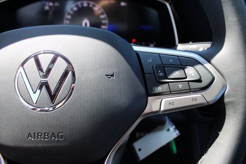 Certified 2024 Volkswagen Jetta Sport image 11