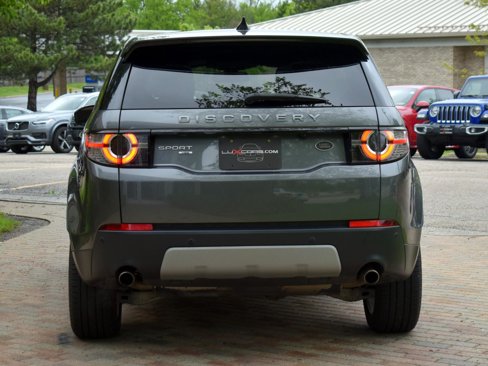 Used 2017 Land Rover Discovery Sport HSE image 11