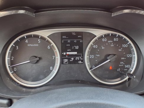 New 2025 Nissan Versa S w/ Trunk Package image 31