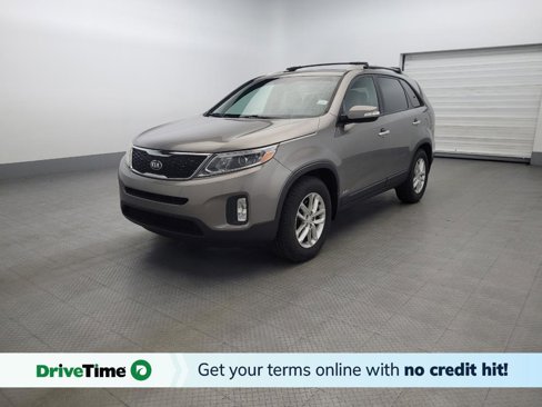 Used 2015 Kia Sorento LX image 1