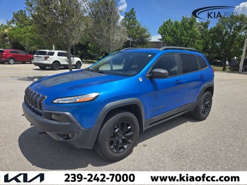 Used 2018 Jeep Cherokee Trailhawk image 4