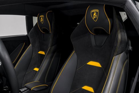 Used 2023 Lamborghini Huracan Tecnica image 19