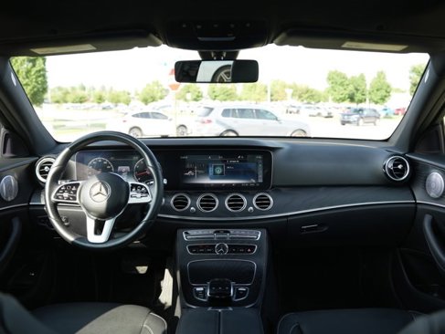 Certified 2020 Mercedes-Benz E 450 4MATIC Sedan image 19