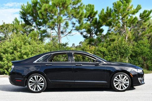 Used 2020 Lincoln MKZ Reserve image 7