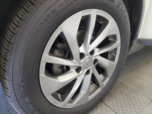 Used 2015 Nissan Rogue SL w/ SL Premium Package image 31