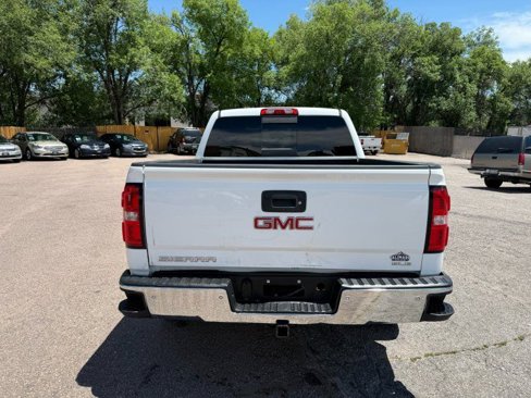 Used 2015 GMC Sierra 1500 SLE w/ SLE Value Package image 6