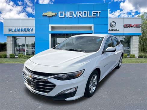Certified 2024 Chevrolet Malibu LT image 2