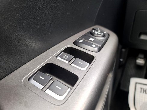 Used 2018 Kia Sportage LX image 28