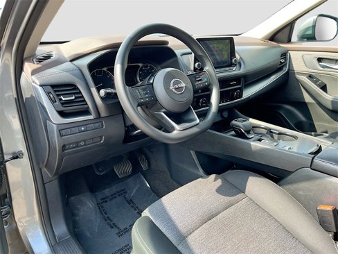 Certified 2023 Nissan Rogue SV image 8