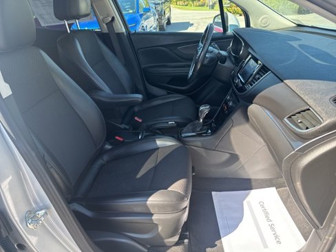 Used 2022 Buick Encore Preferred w/ Safety Package image 26